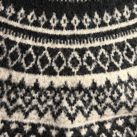 Cozy Sweater - H&M - Size L - Picture 2 of 4